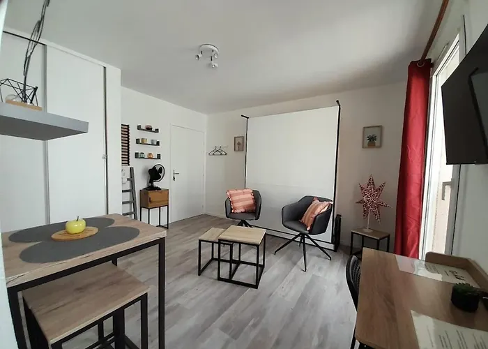 Proche Chu Apartment *